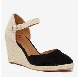 Black & Tan Ankle Strap Espadrilles | Susina Lily